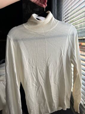 J. Crew women’s Ivory Turtleneck Sweater